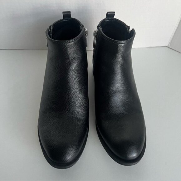 Kenneth Cole New York - Women’s Double Zipper Ankle Boots - Black. Size: 6 (US) - Picture 3 of 16